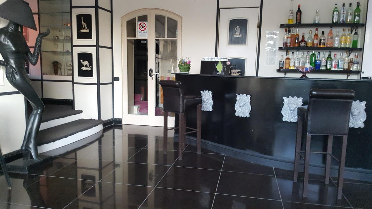 Bed and Breakfast I Giardini Di Giano Торре-Фаро Экстерьер фото